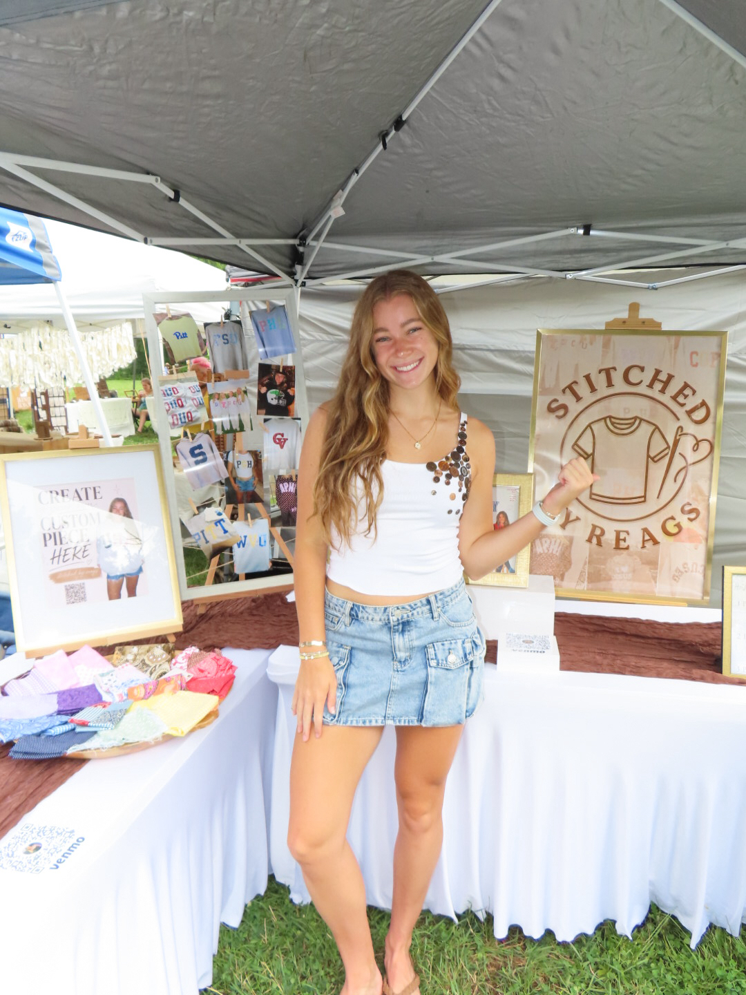 Art festival button tank
