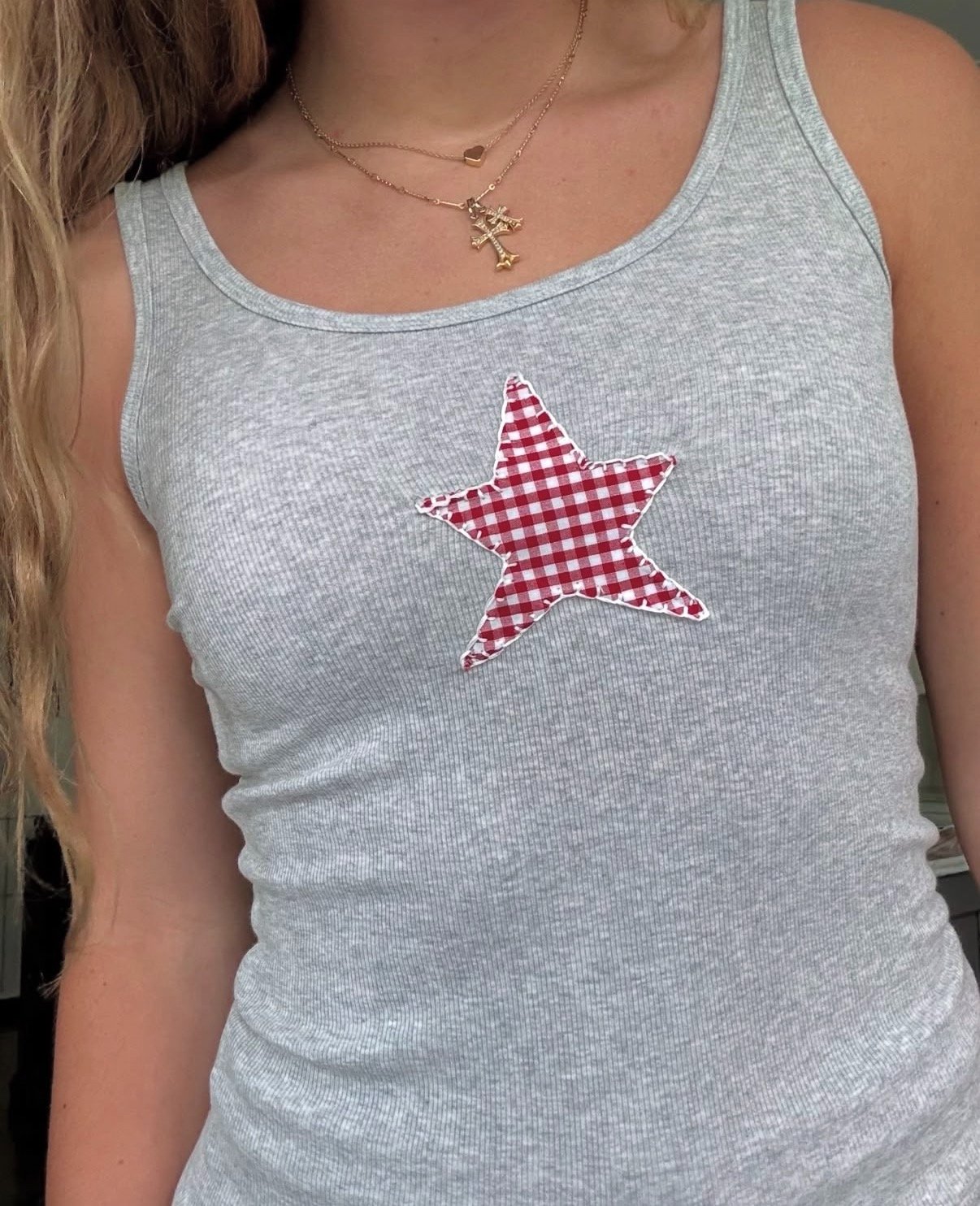 Red star tank top